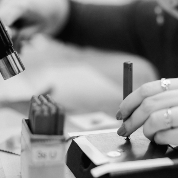 “Okie Dokie” Hand Sign Cute Pendant Charm Necklace - Picture 15 of 16